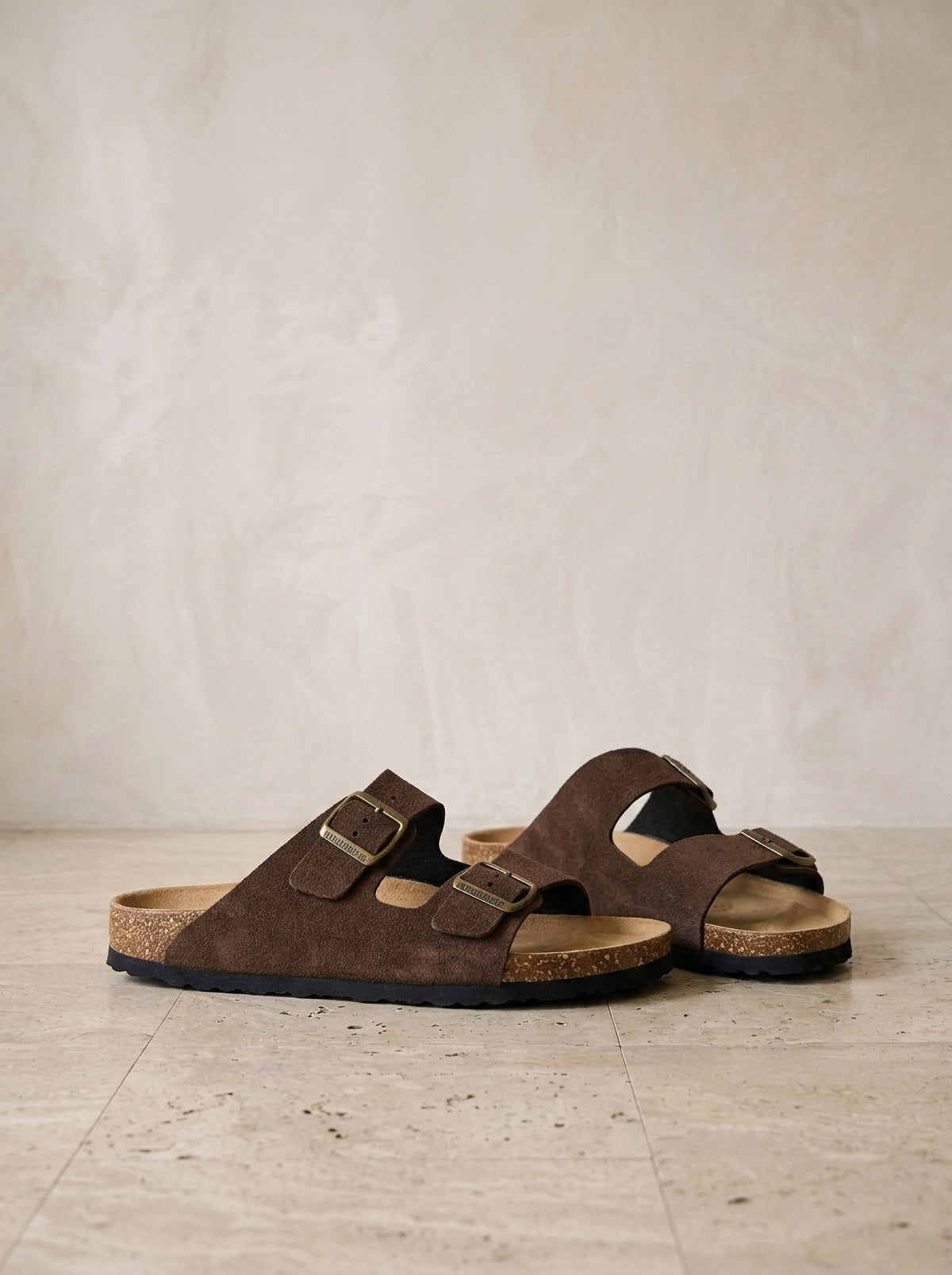 Marrom | Sandália de camurça Brunico marrom – par de lado, foto de produto