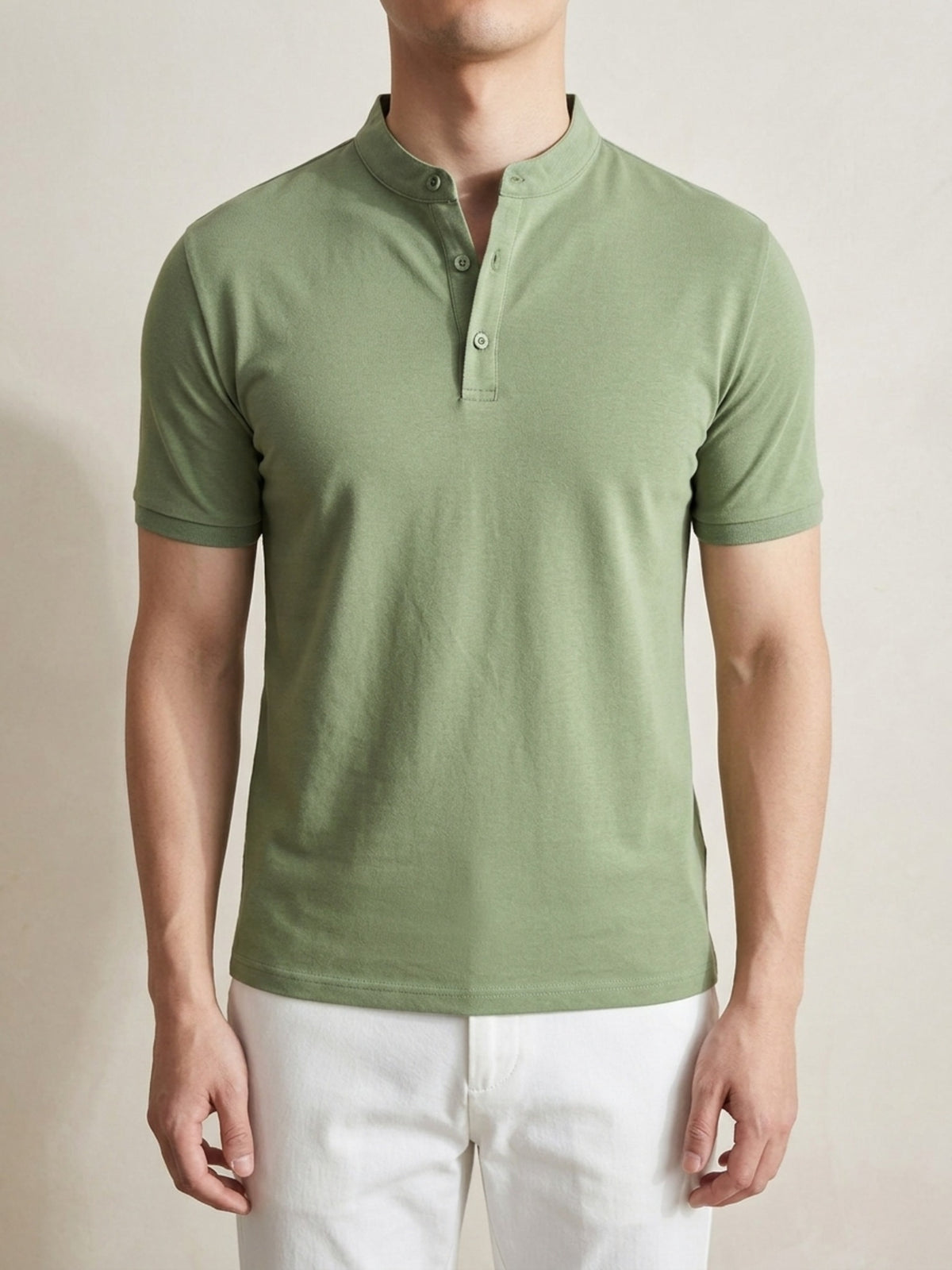 Verde-claro | Camisa polo de algodão slim Sartong Lugano verde-claro – peça no corpo, foto de produto