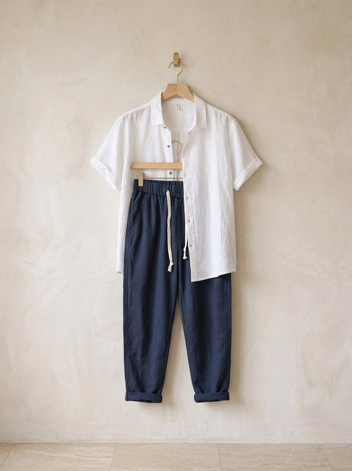 Camisa branca, calça marinho | Conjunto de linho Mykonos camisa branca, calça marinho – peça sozinha, foto de produto