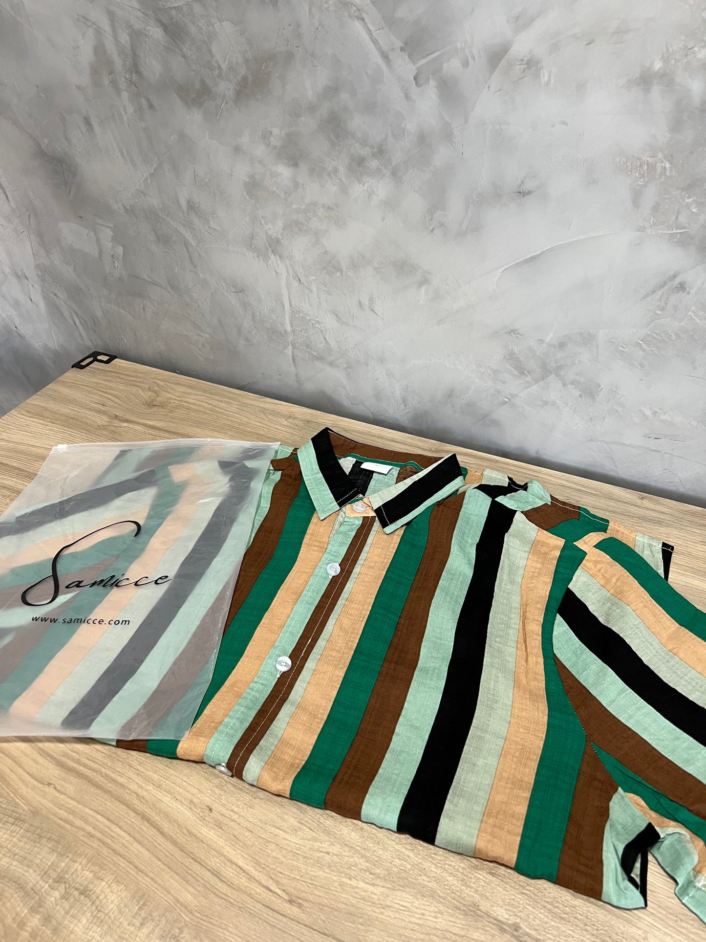 Camisa Casual Algodão Poliéster Tecido Leve Sartong Dublin®