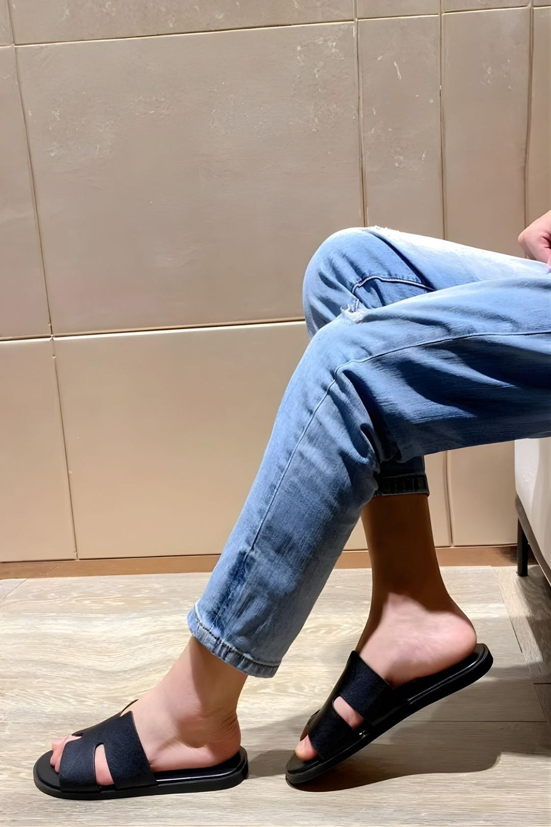 Sandalia Sartong Belgrado em preto 3