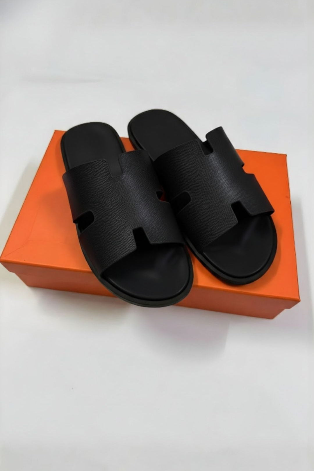 Sandalia Sartong Belgrado em preto 7