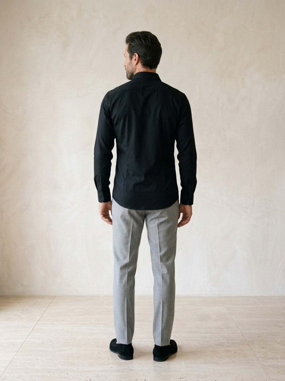 Preto | Camisa social impermeável Sartong 3x Shield preto – vista de costas