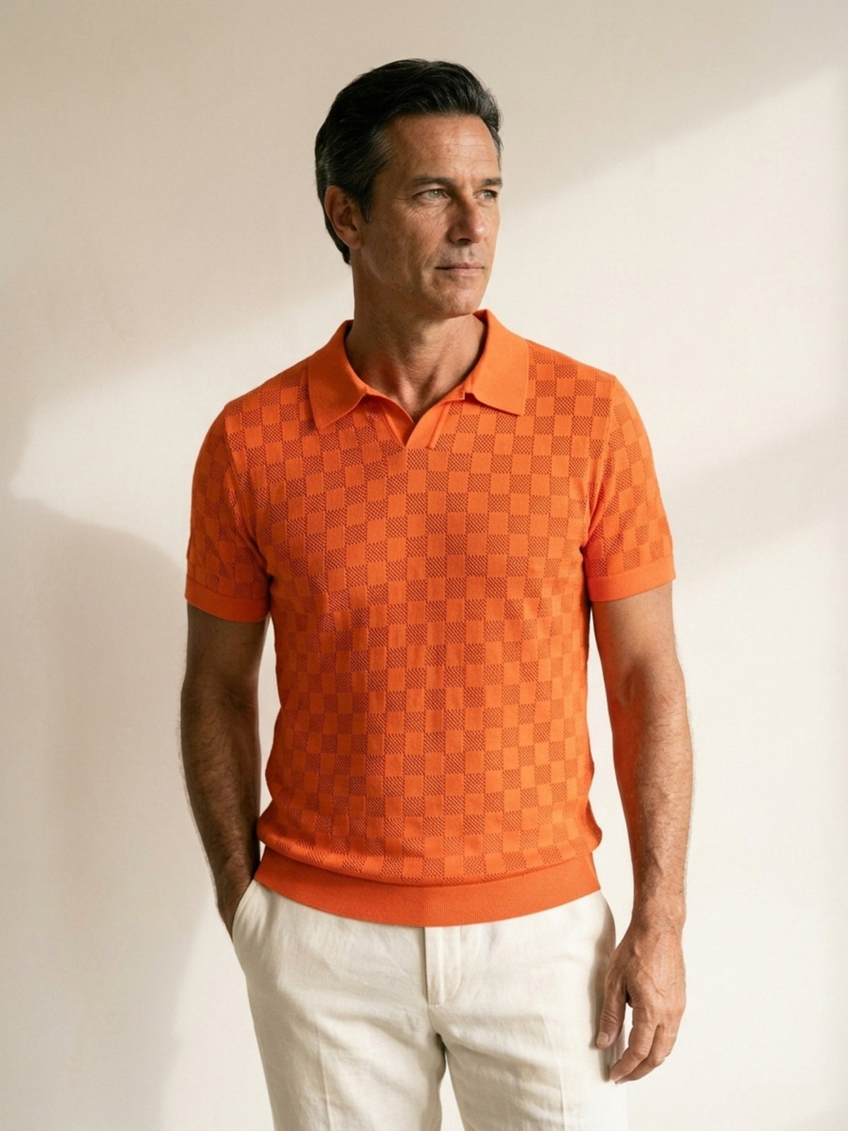Laranja | Camisa polo de tricô slim Sartong Amboise laranja – vista de frente, recorte próximo
