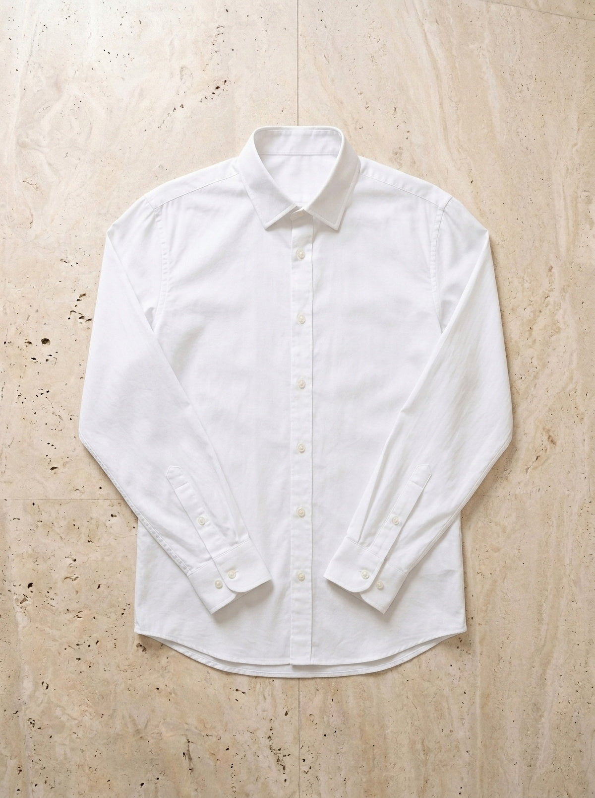 Branco | Camisa slim Annecy branco – peça sozinha vista de cima