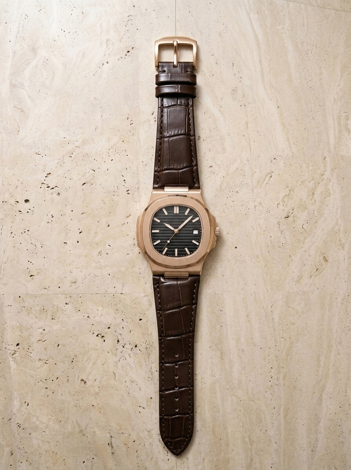 Rosé e preto | Relógio com pulseira de couro Ascoli rosé e preto – peça sozinha vista de cima
