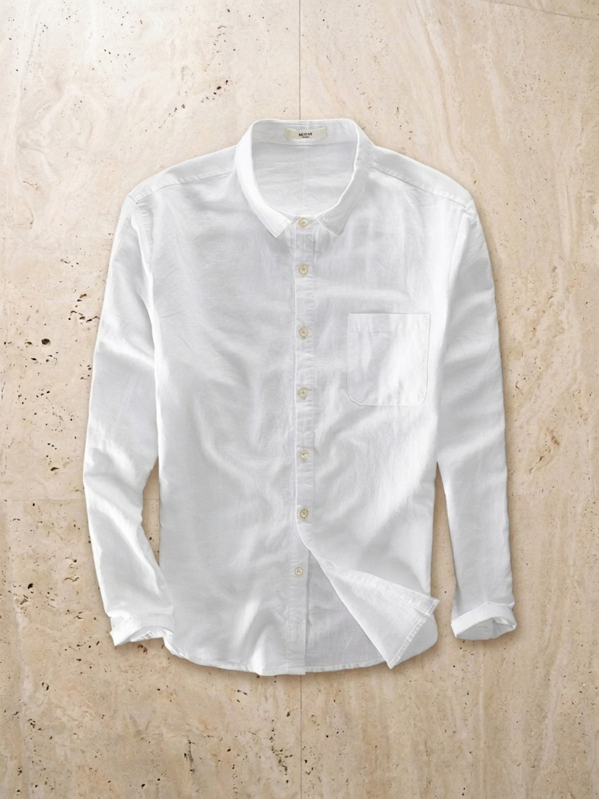 Branco | Camisa de linho e algodão Sartong Aveiro branco – peça sozinha vista de cima
