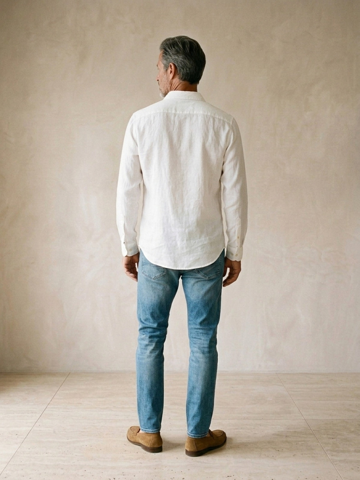 Branco | Camisa de linho e algodão Sartong Aveiro branco – vista de costas
