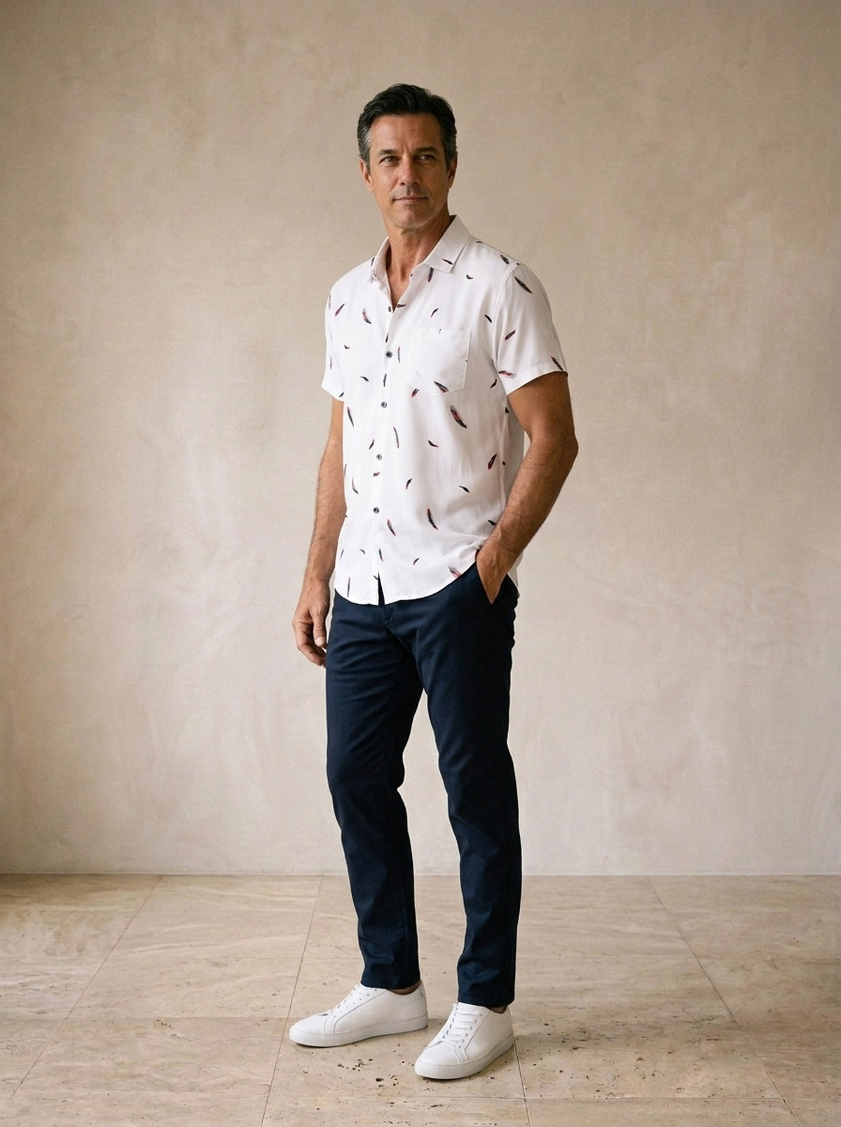 Camisa estampa de penas Avignon – vista três quartos