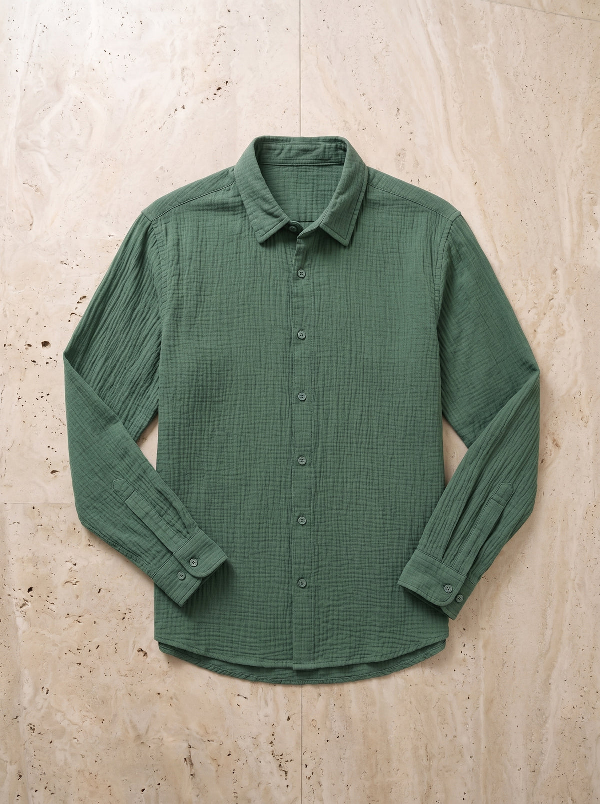 Verde | Camisa slim Belfast verde – peça sozinha vista de cima