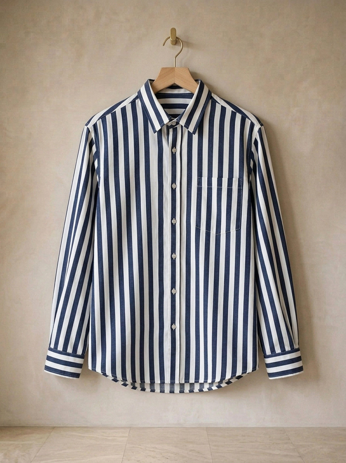 Azul-marinho | Camisa de listras largas Bolonha azul-marinho – peça sozinha, foto de produto