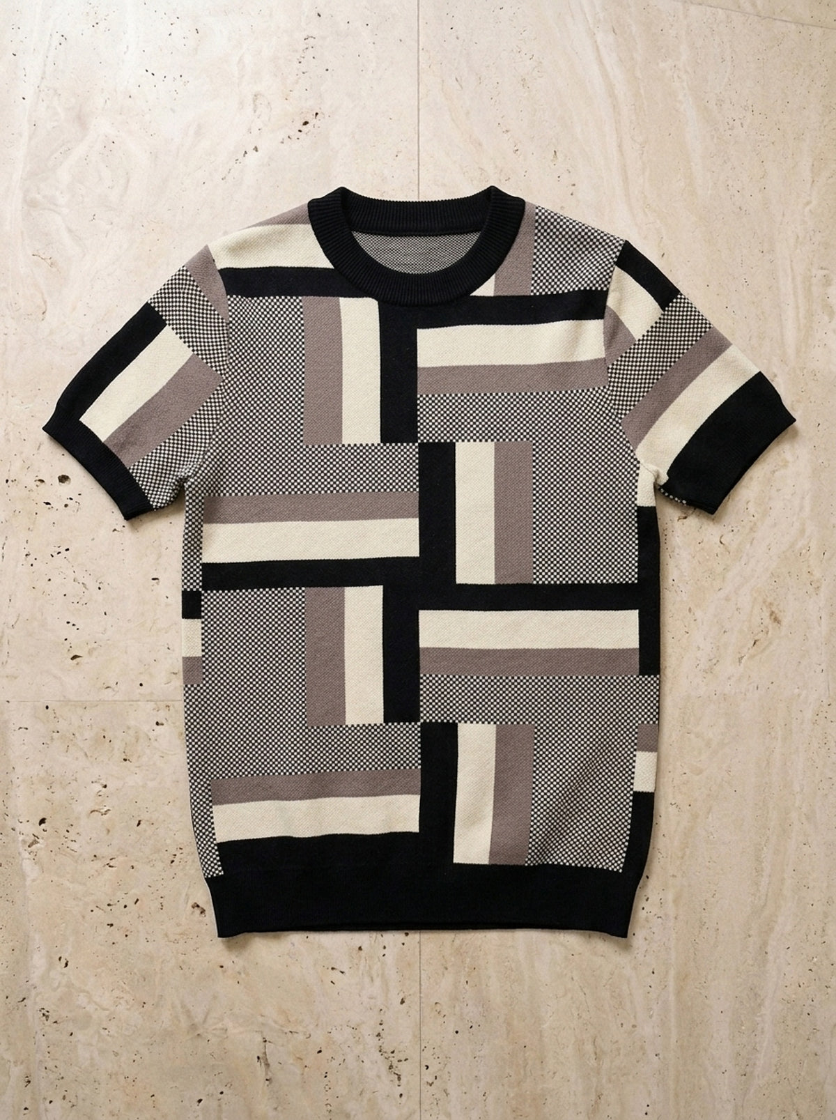 Camiseta de tricô blocos de cor Borgarnes – peça sozinha vista de cima