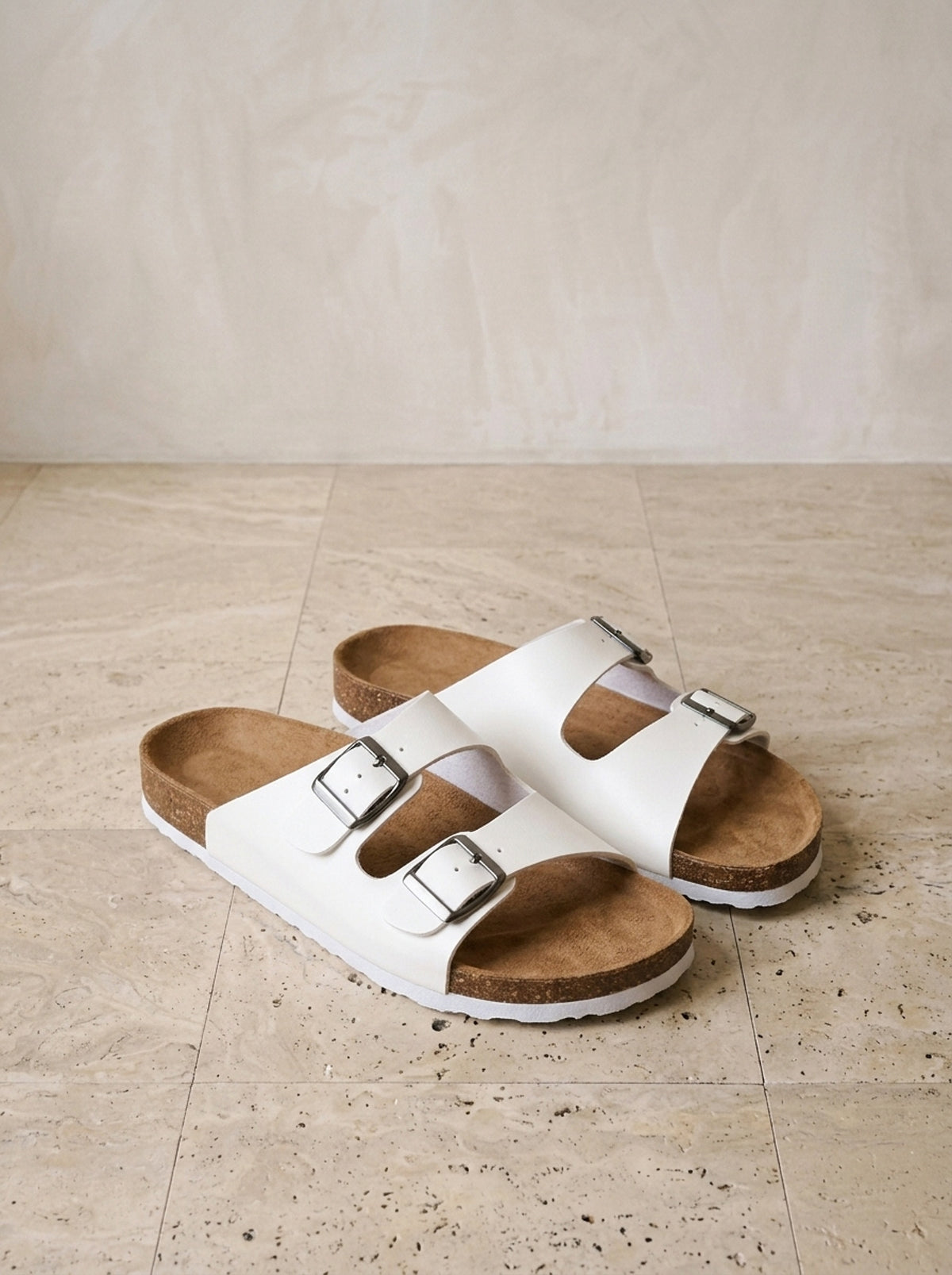 Branco | Sandália de cortiça Bormio branco – vista três quartos