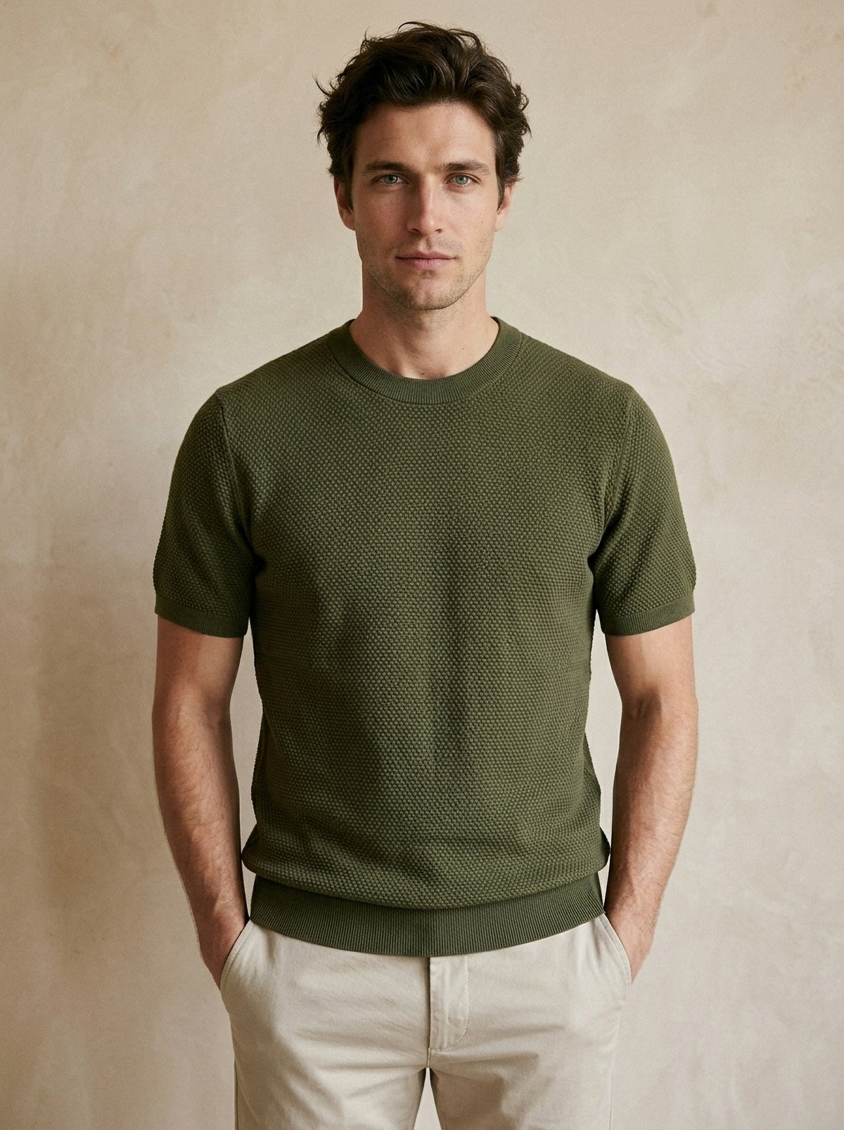 Verde | Camiseta de algodão slim Bosa verde – vista de frente, recorte próximo