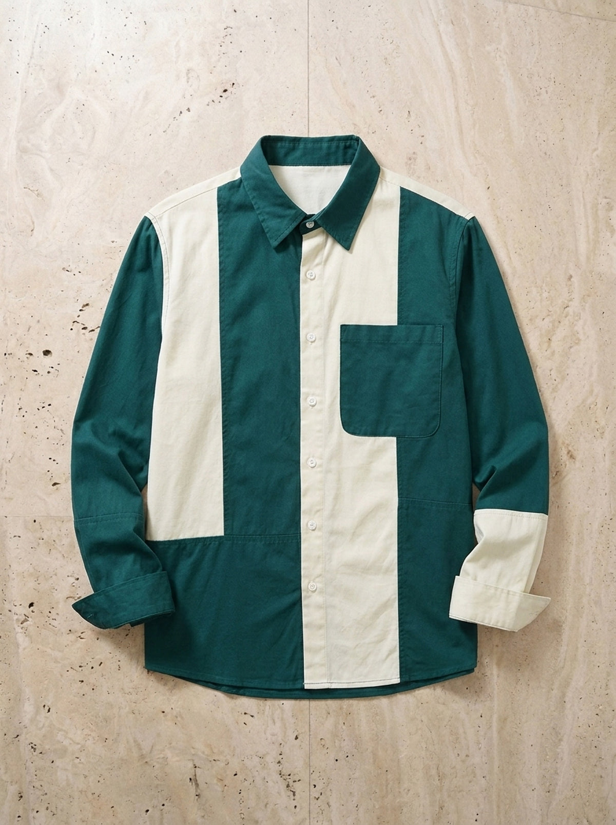 Verde | Camisa com recortes de cor Carvoeiro verde – peça sozinha vista de cima