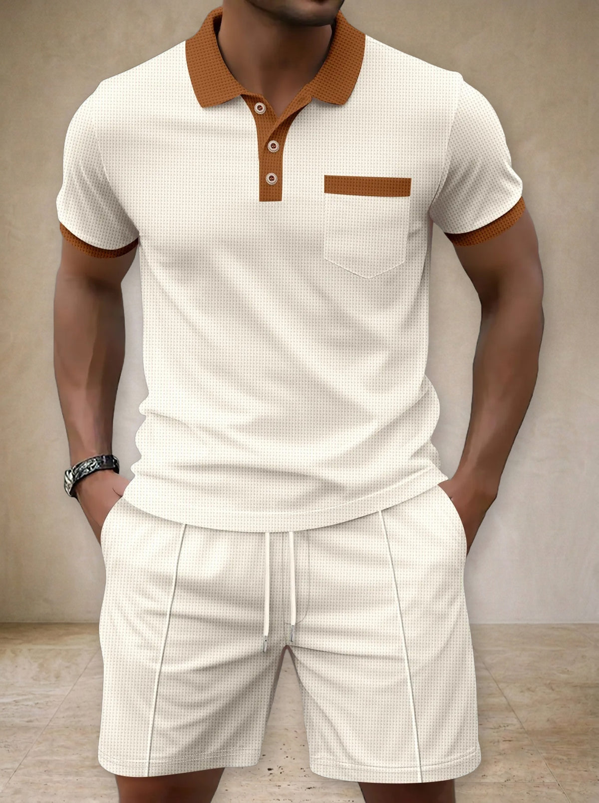 Creme | Conjunto polo com gola contrastante e short Cassis creme – foto original do fornecedor
