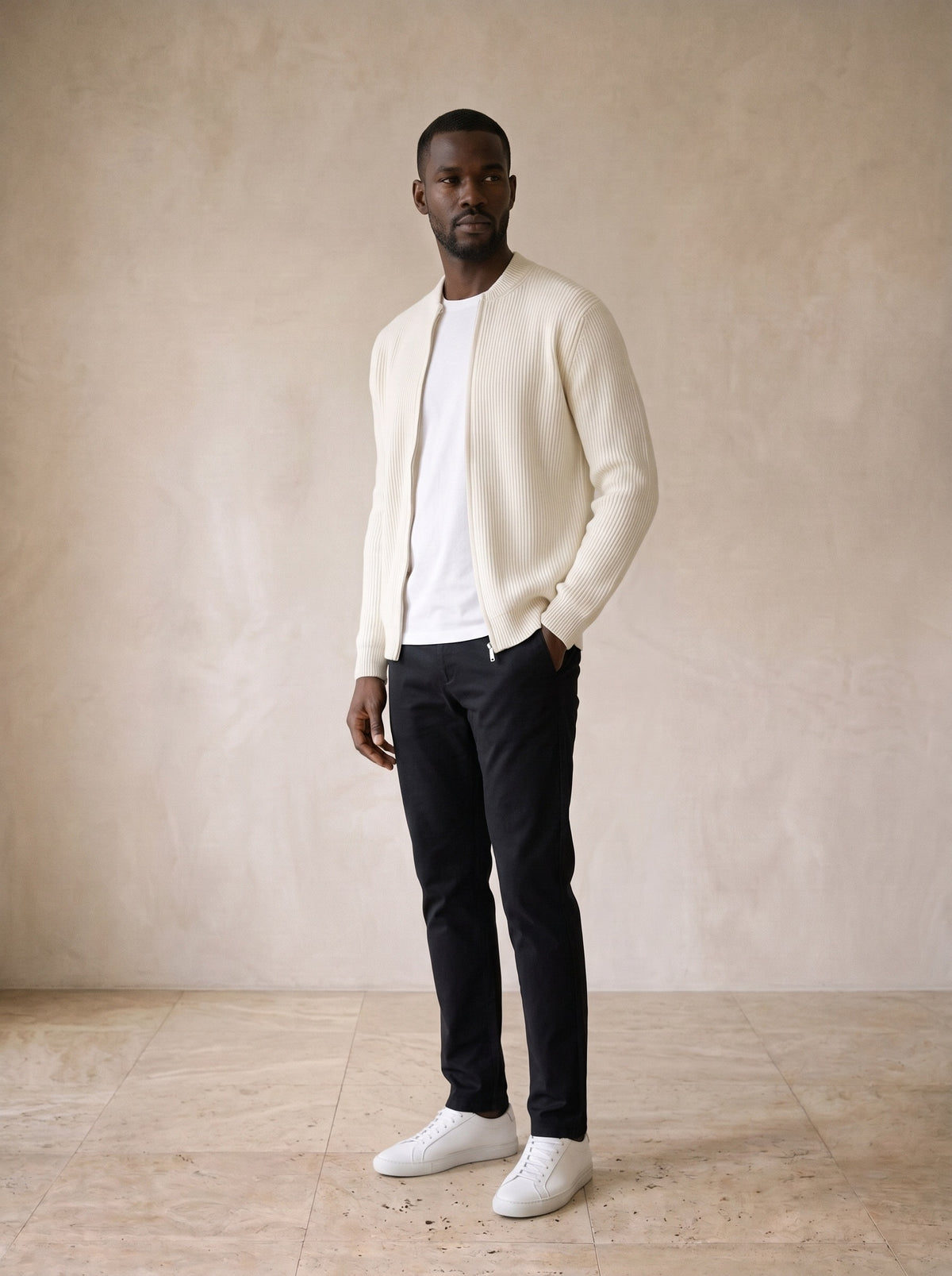 Off-white | Cardigan de tricô com zíper Cefalù off-white – vista três quartos