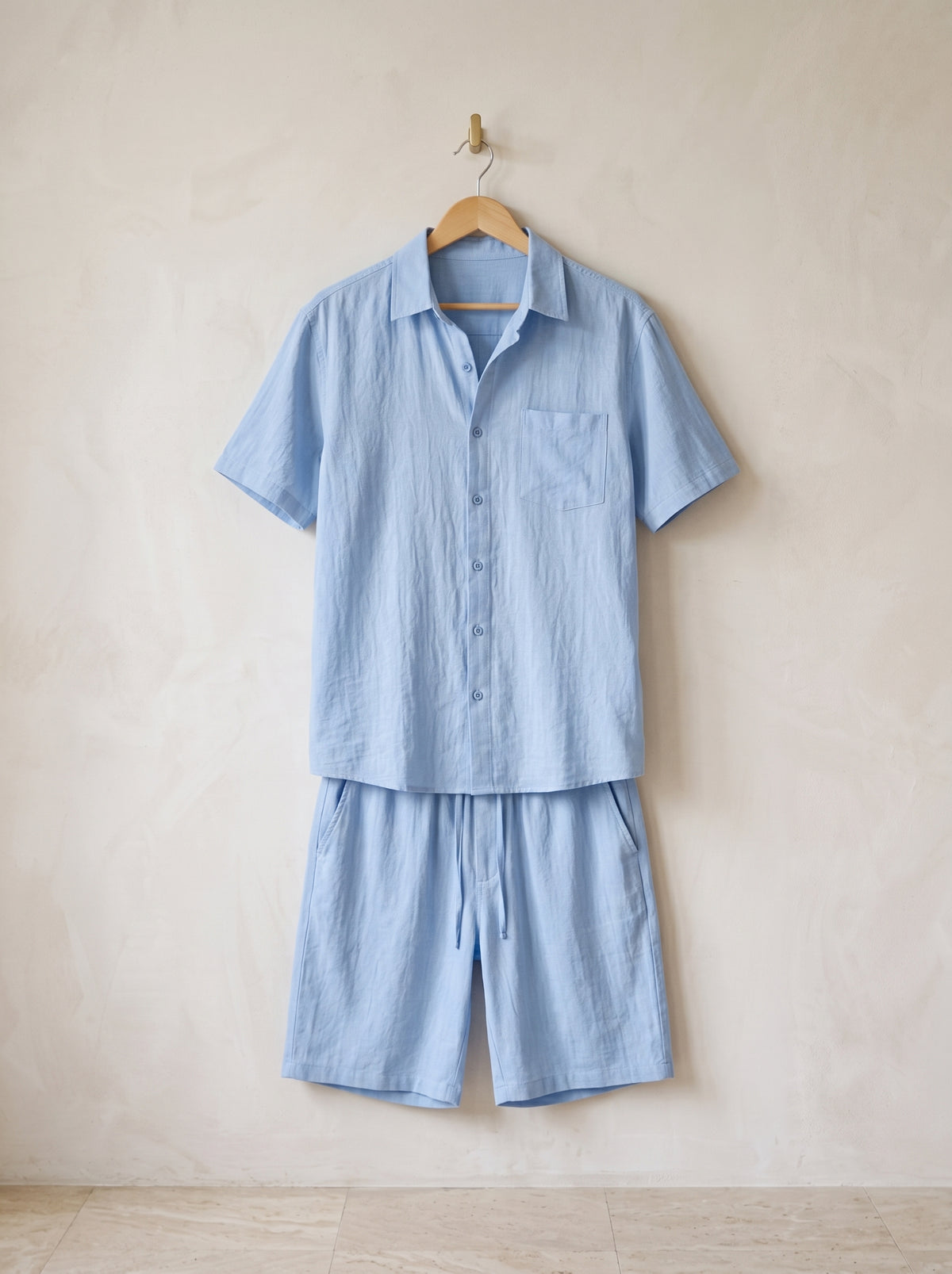 Azul-claro | Conjunto camisa e short de linho Chania azul-claro – peça sozinha, foto de produto