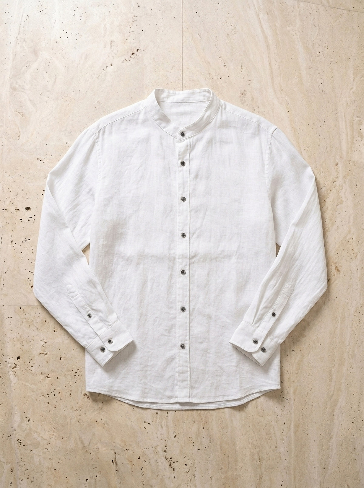 Branco | Camisa de linho gola padre Chinon branco – peça sozinha vista de cima
