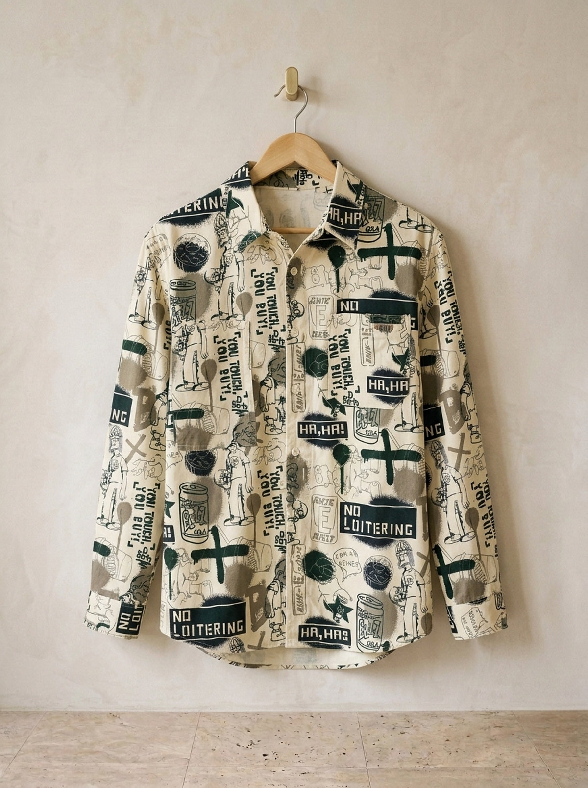 Verde | Camisa estampa de rabiscos Compostela verde – peça sozinha, foto de produto