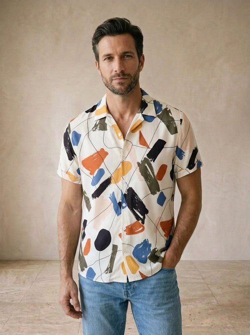 Camisa estampa abstrata Cork – vista de frente, recorte próximo