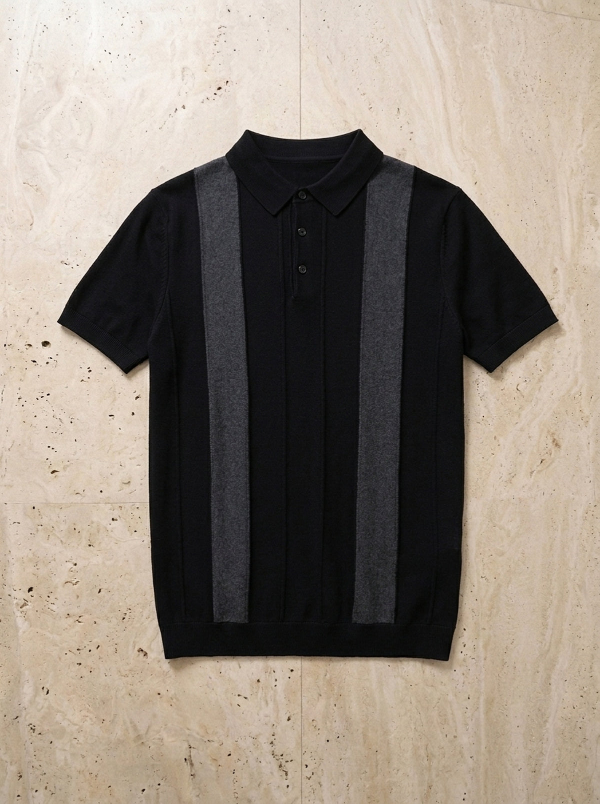 Preto | Camisa polo de tricô com faixas Covilhã preto – peça sozinha vista de cima