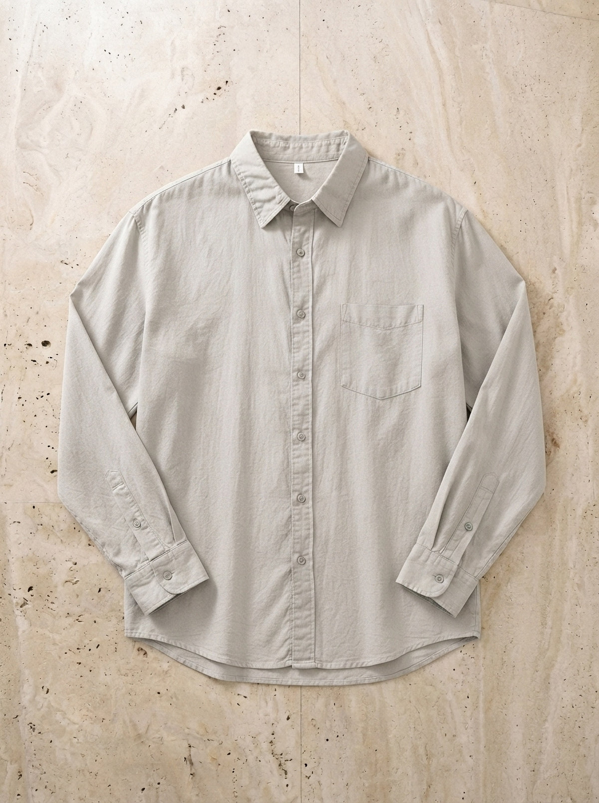 Cinza | Camisa de linho Cremona cinza – peça sozinha vista de cima