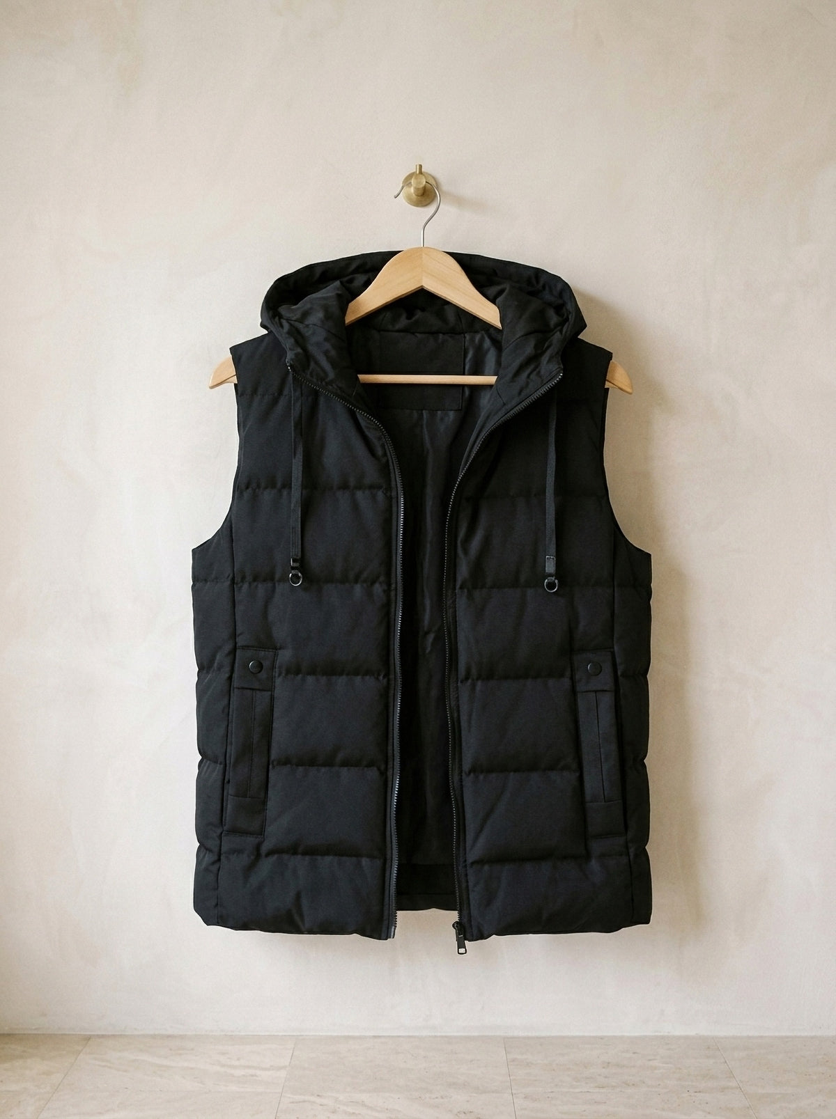 Preto | Colete acolchoado com capuz Delft preto – peça sozinha, foto de produto