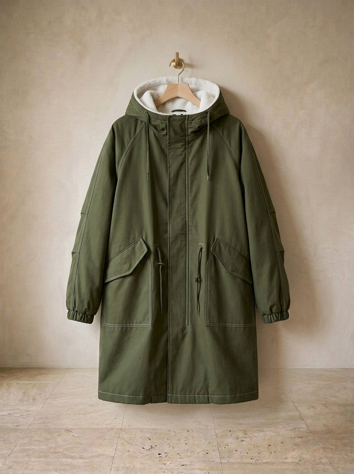 Verde-militar | Parka longa com capuz Echternach verde-militar – peça sozinha, foto de produto