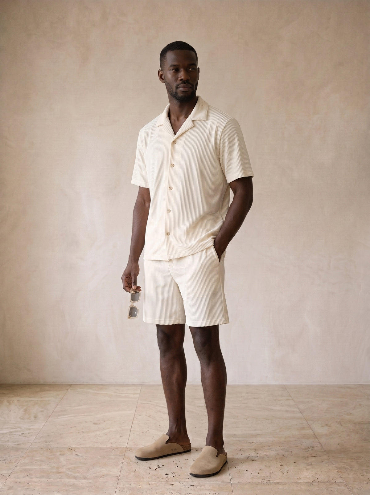 Off-white | Conjunto camisa e short de veludo canelado Formentera off-white – vista três quartos