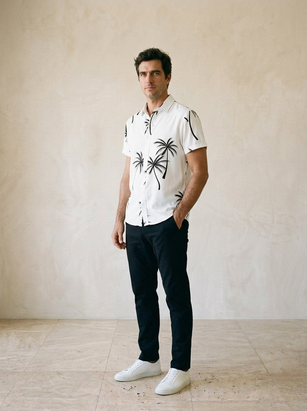 Branco | Camisa estampa de coqueiros Gallipoli branco – vista três quartos