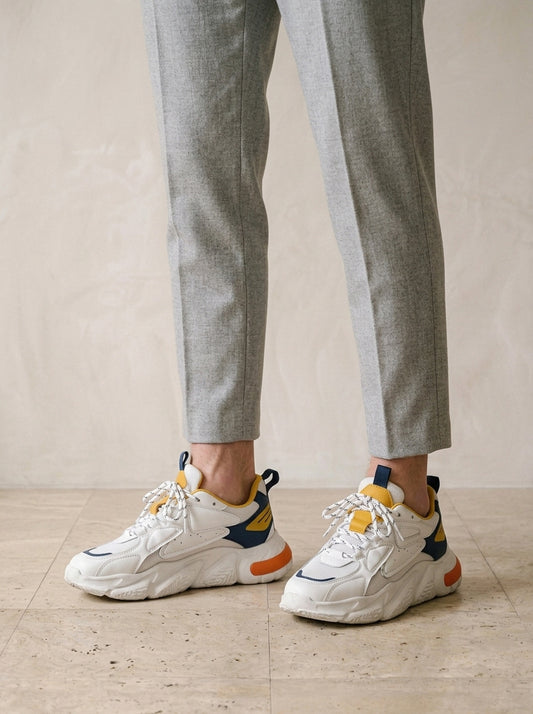 Branco com amarelo | Tênis casual Gstaad branco com amarelo – nos pés, vista de frente
