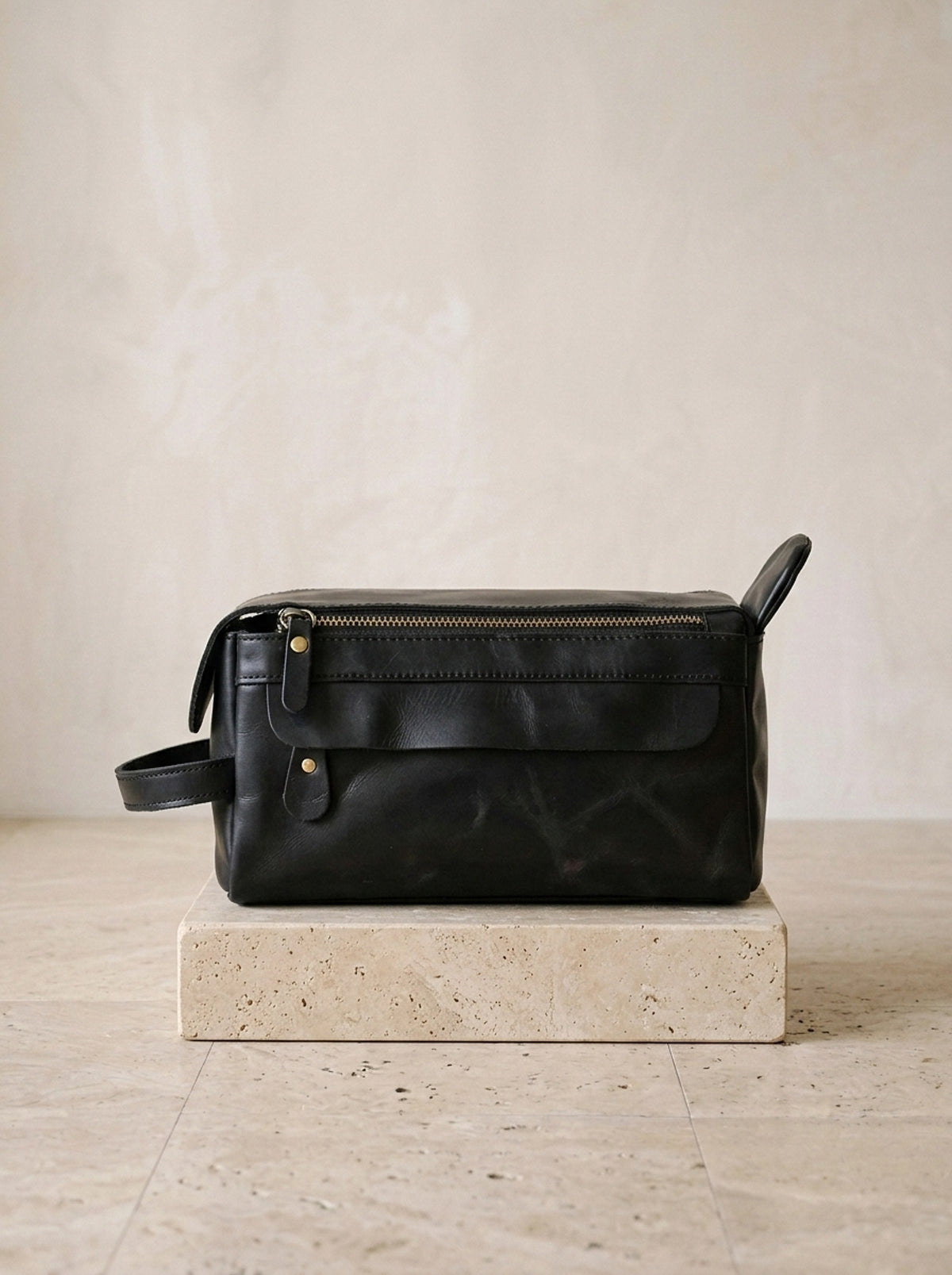 Preto | Necessaire de couro Halifax preto – necessaire sozinha, foto de produto