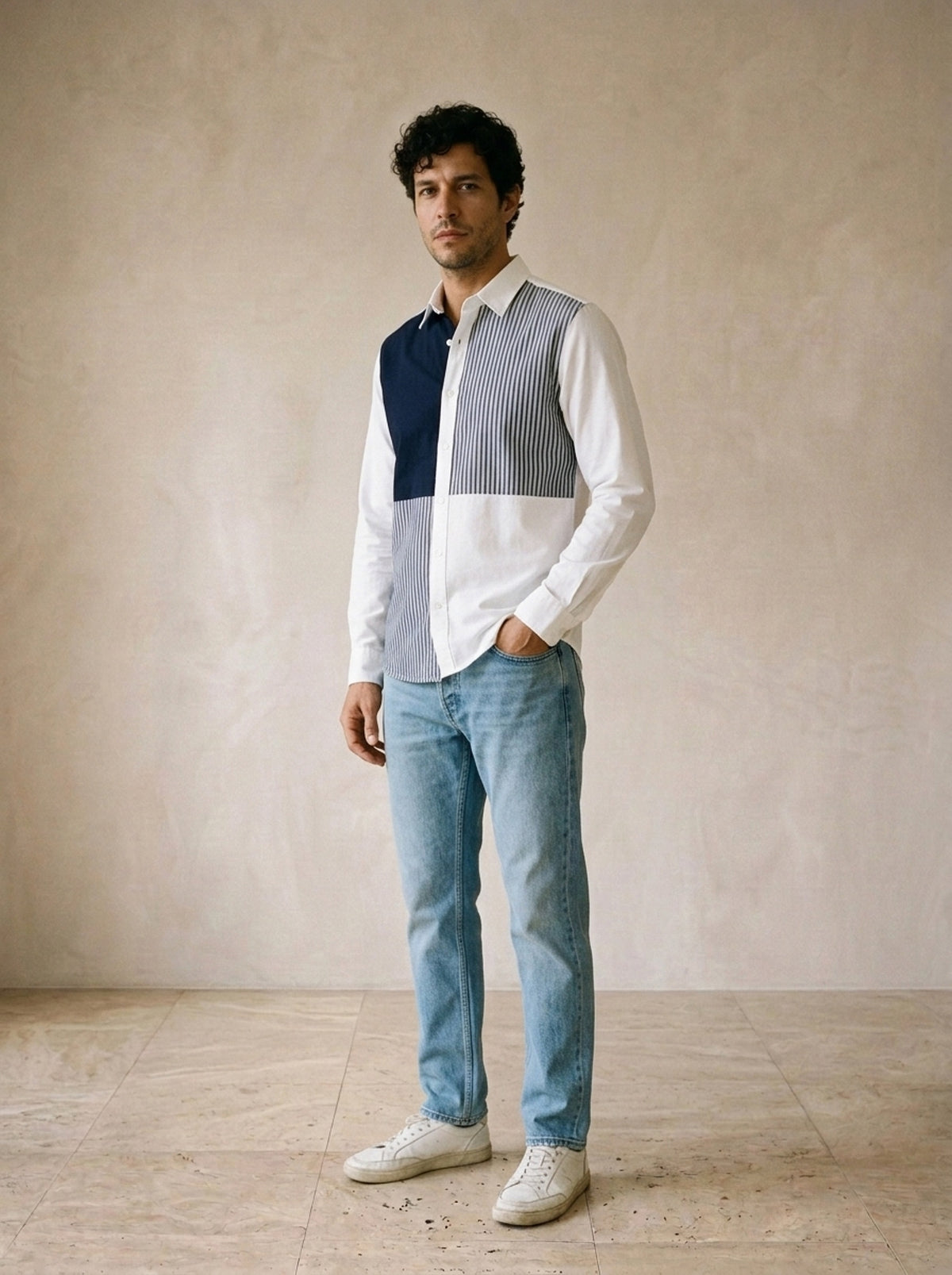 Branco | Camisa patchwork listrada Húsavík branco – vista três quartos