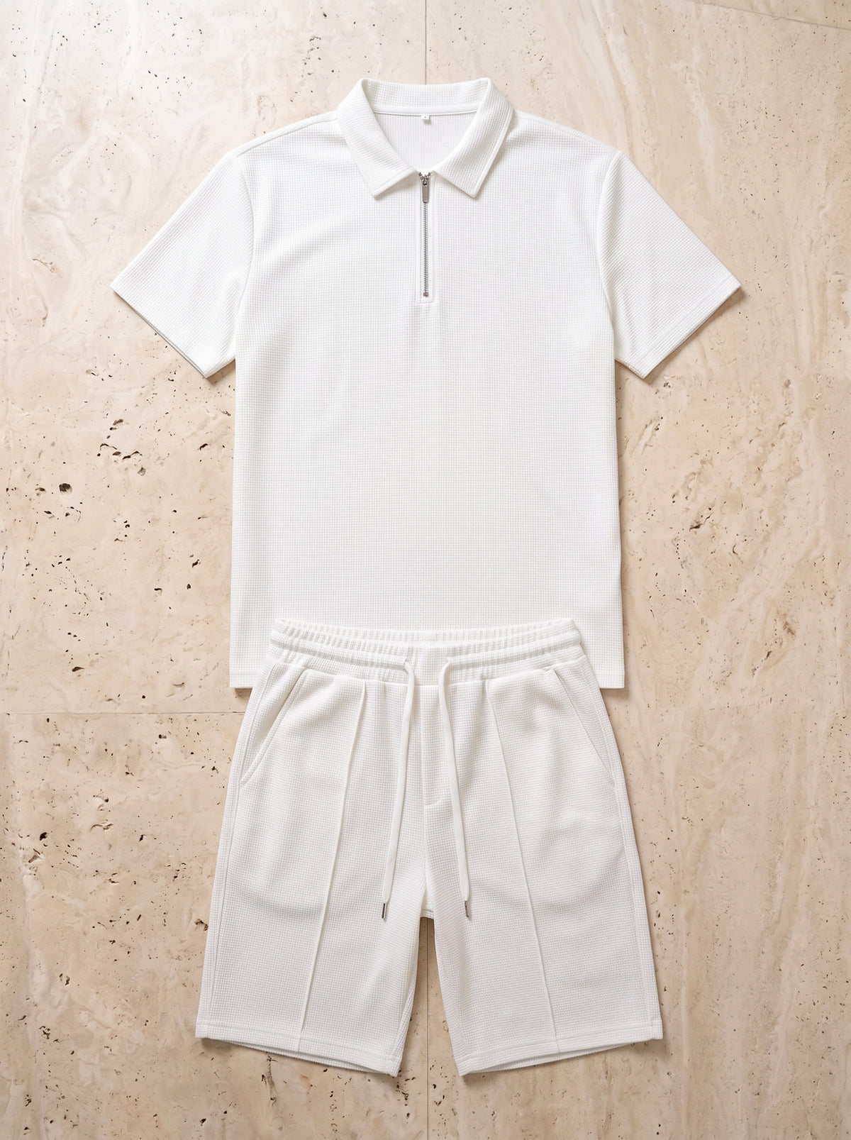 Marfim | Conjunto polo waffle com zíper e short Hydra marfim – peça sozinha vista de cima