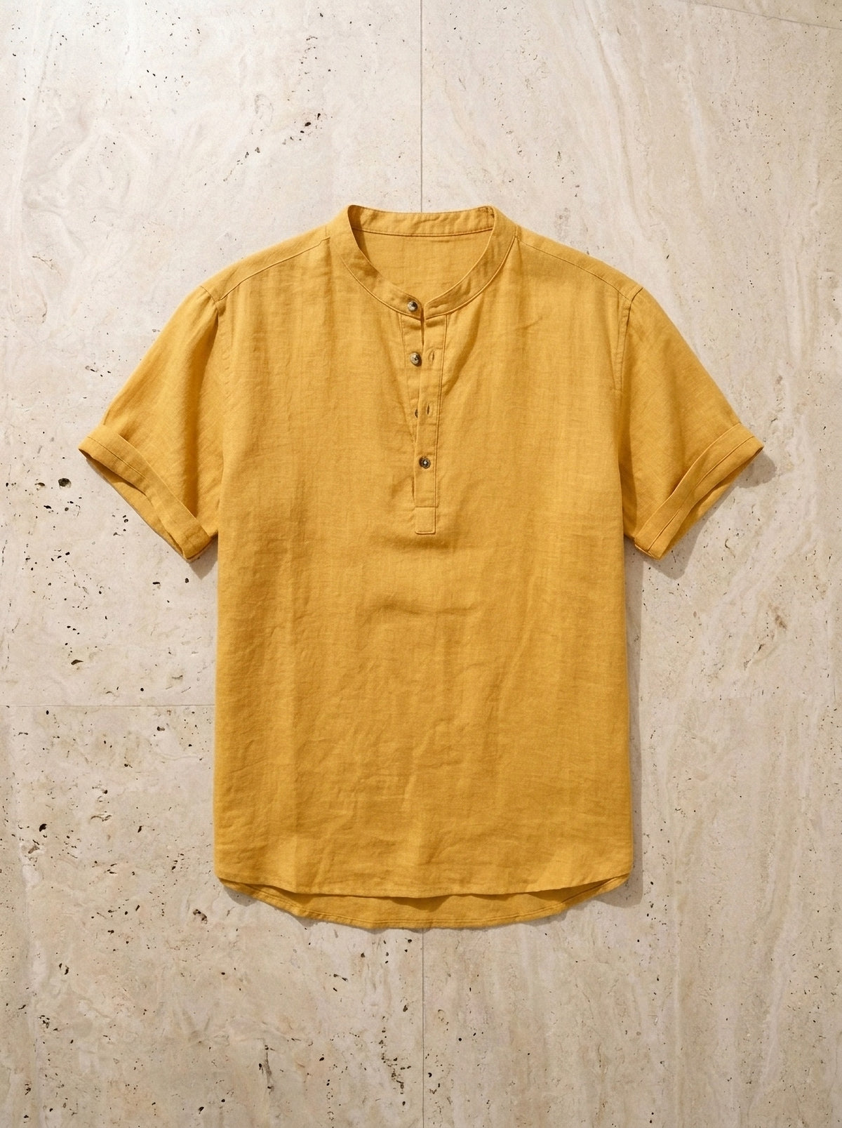 Amarelo | Camisa de linho manga curta Interlaken amarelo – peça sozinha vista de cima