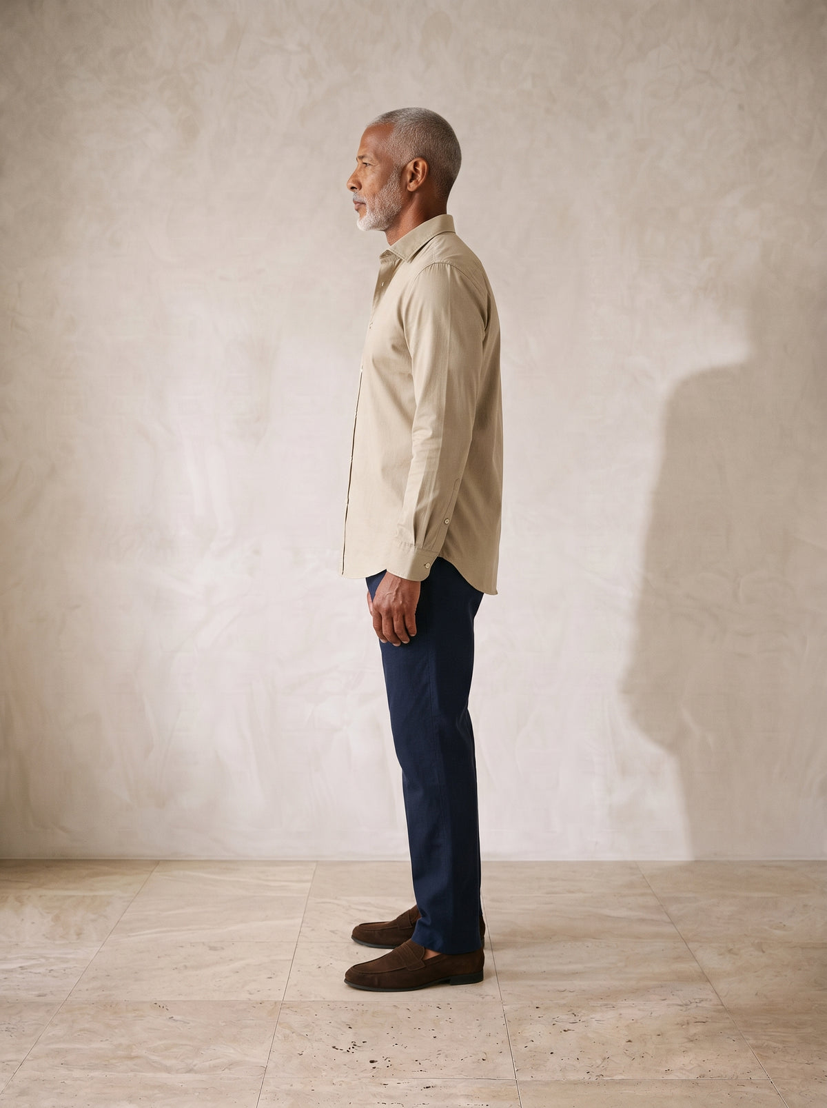 Caqui | Camisa lisa manga longa Kilkenny caqui – vista de perfil