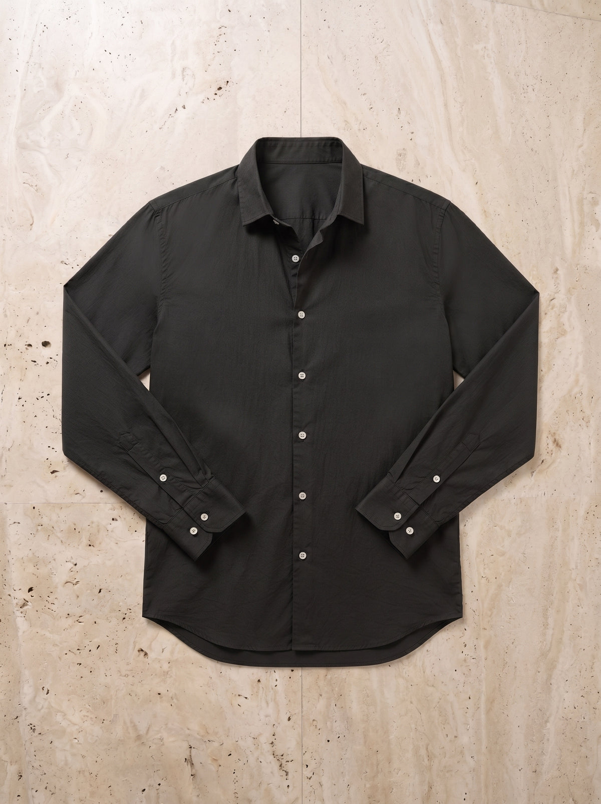 Preto | Camisa lisa manga longa Kilkenny preto – peça sozinha vista de cima