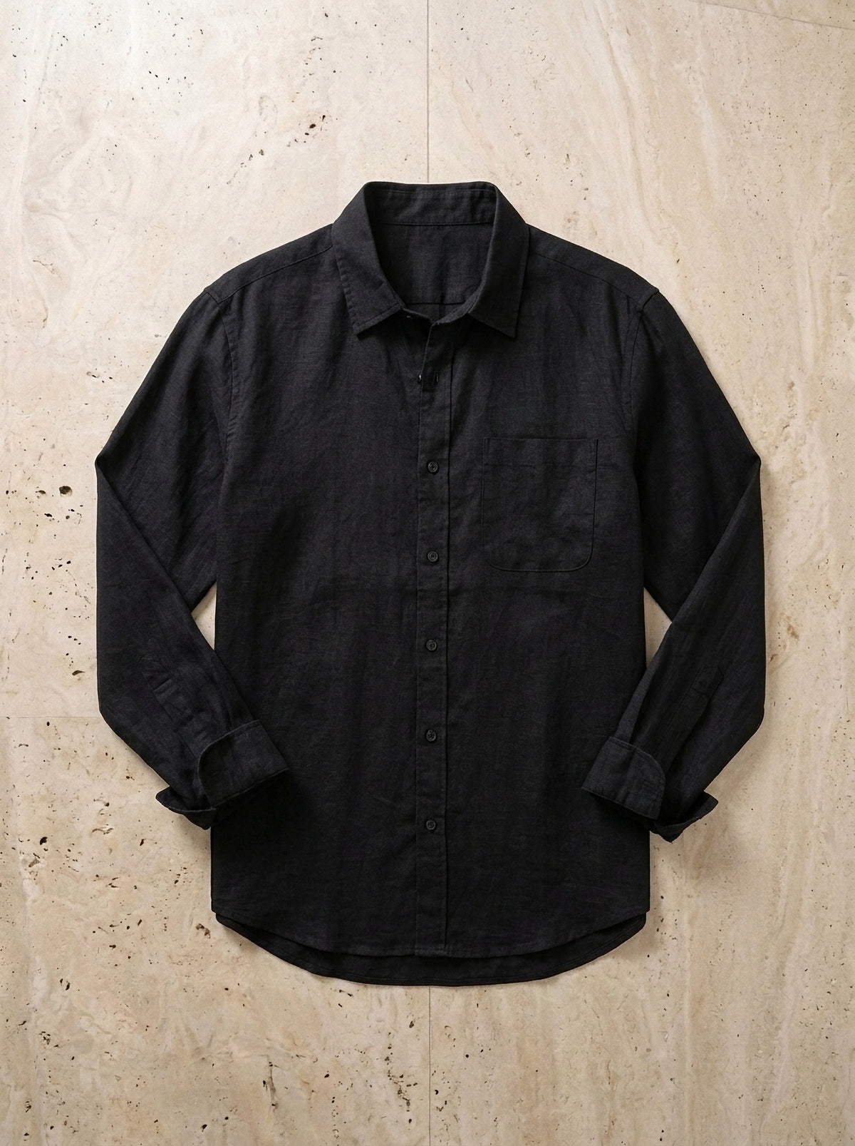 Preto | Camisa slim Kitzbühel preto – peça sozinha vista de cima