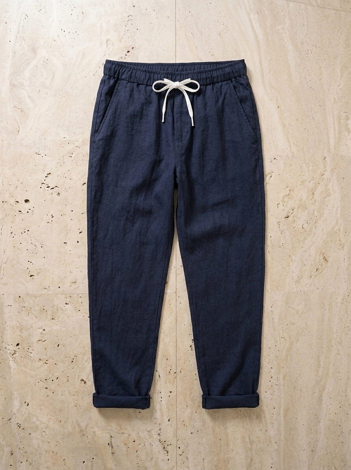 Azul | Calça de linho Kutná Hora azul – peça sozinha vista de cima