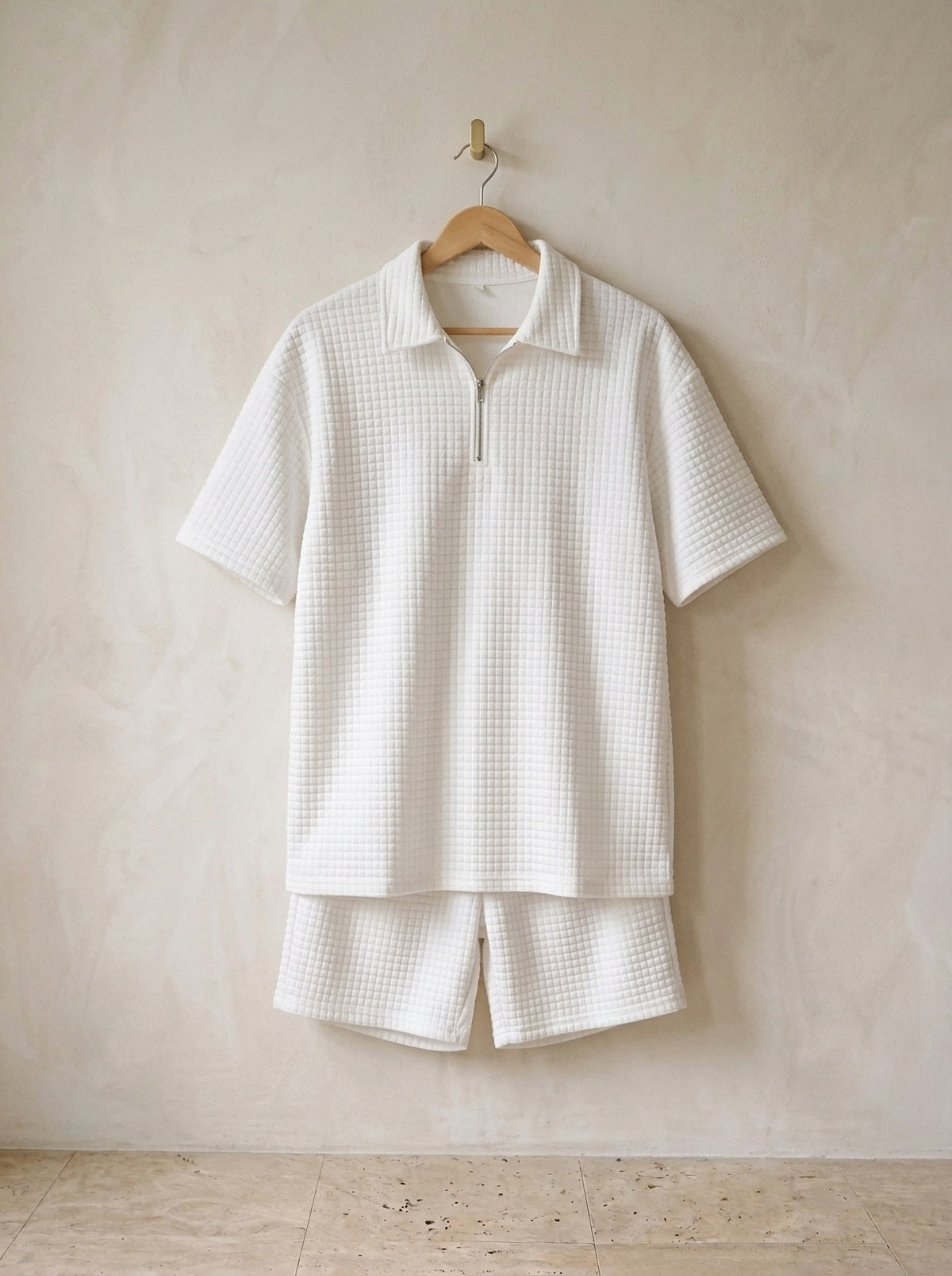 Branco | Conjunto polo texturizada com zíper e short Kythira branco – peça sozinha, foto de produto