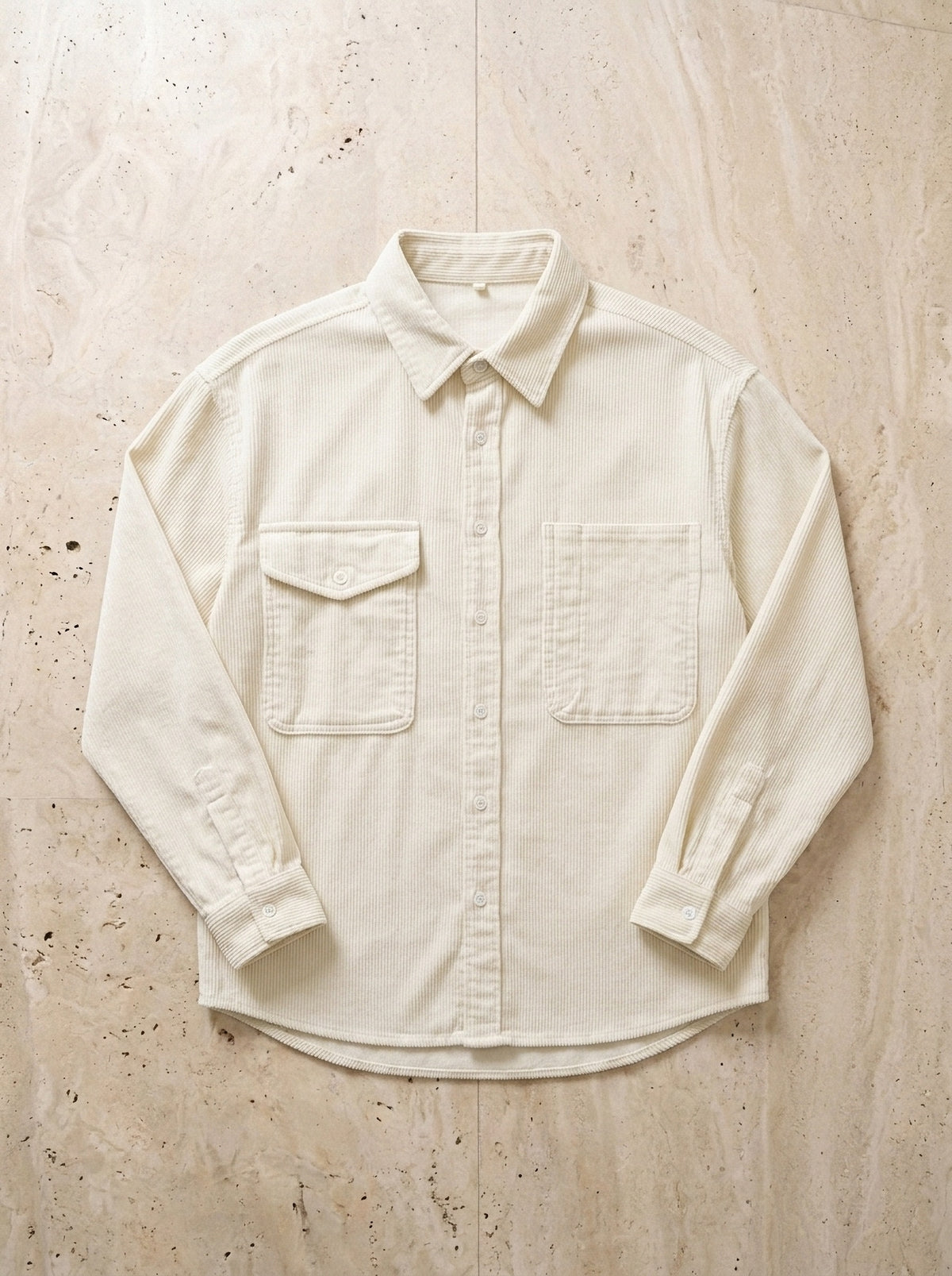 Bege-claro | Camisa de veludo cotelê Lecce bege-claro – peça sozinha vista de cima