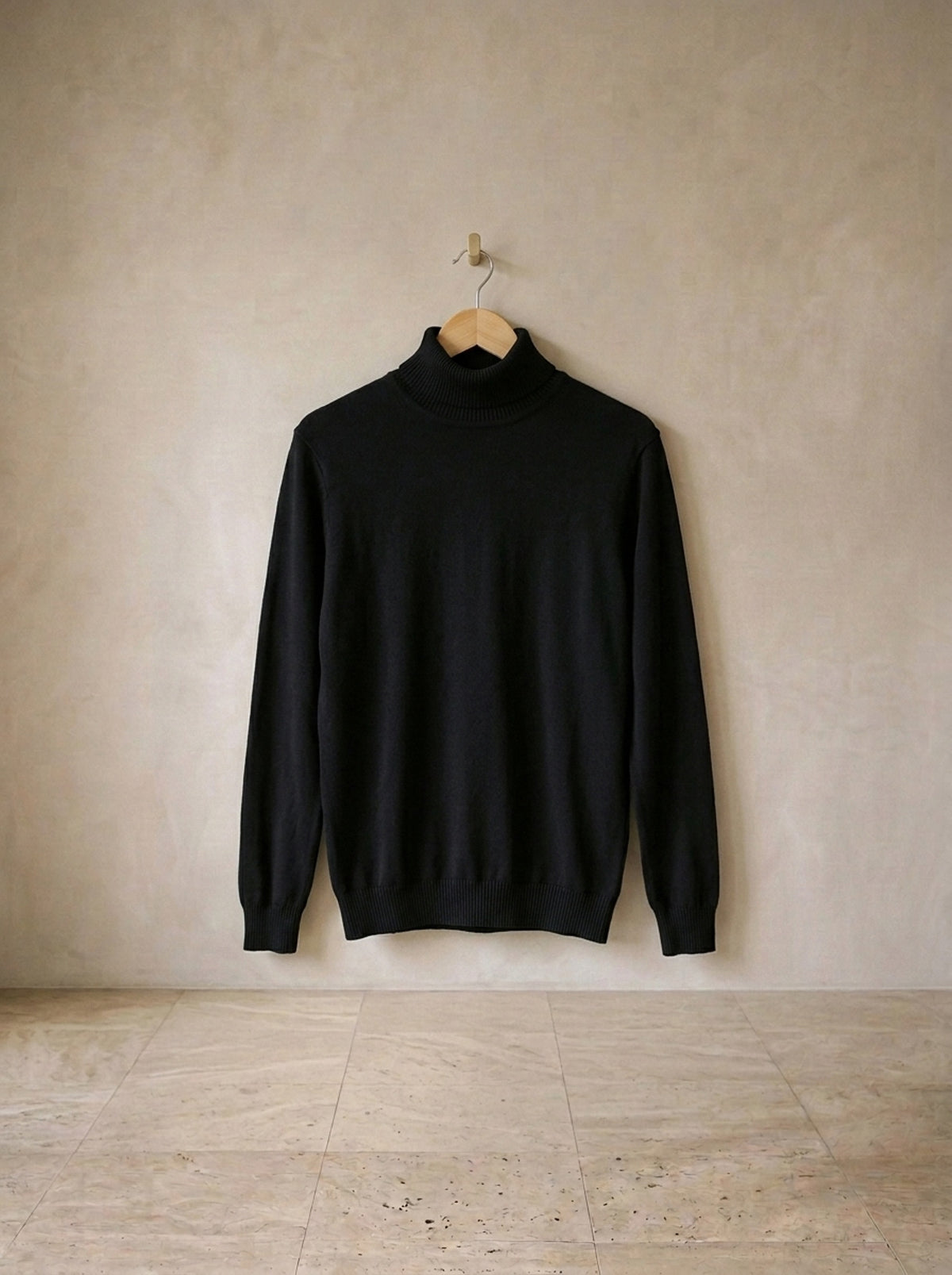 Preto | Suéter gola alta Les Diablerets preto – peça sozinha, foto de produto