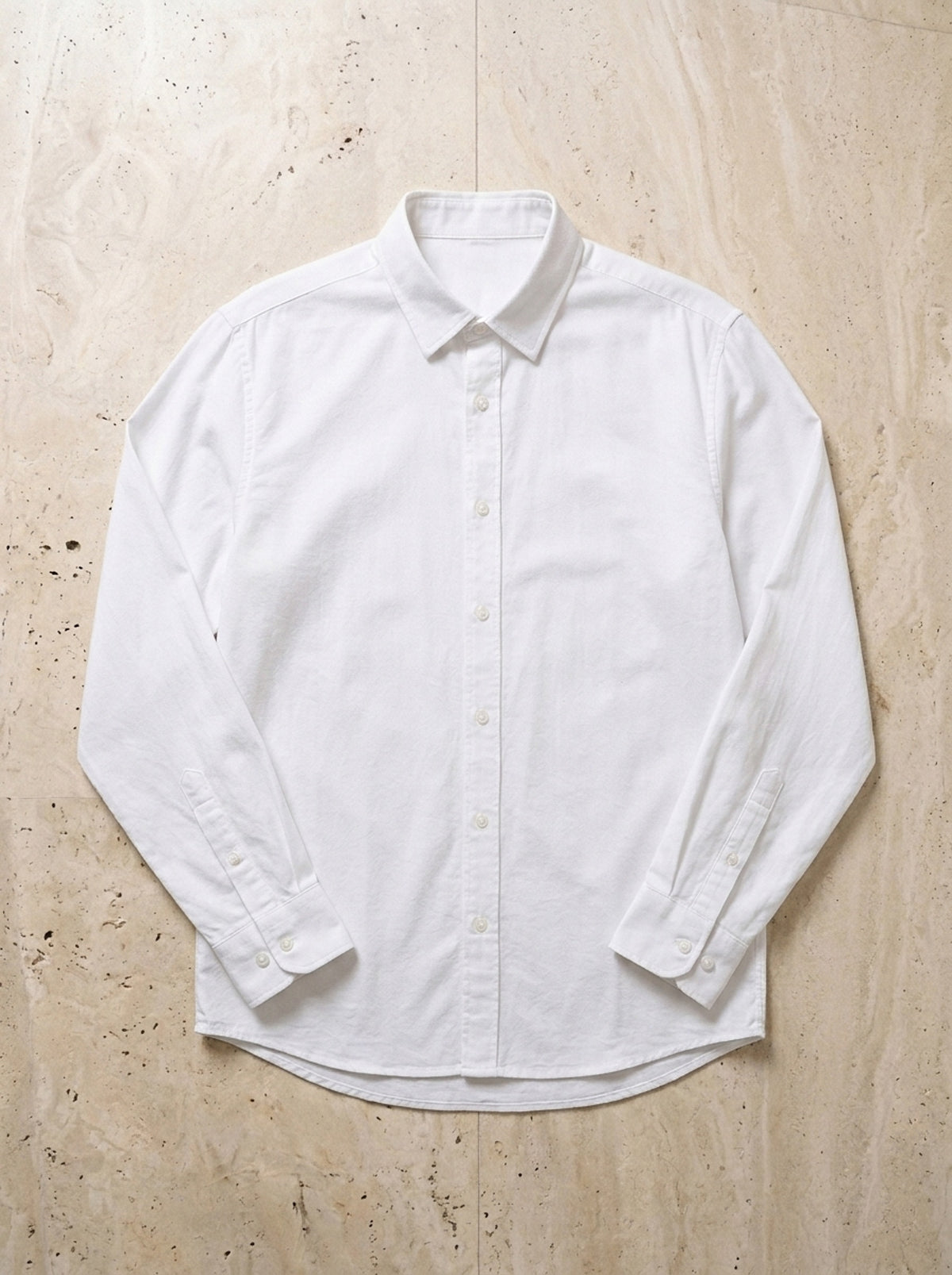 Branco | Camisa oxford slim Limoges branco – peça sozinha vista de cima