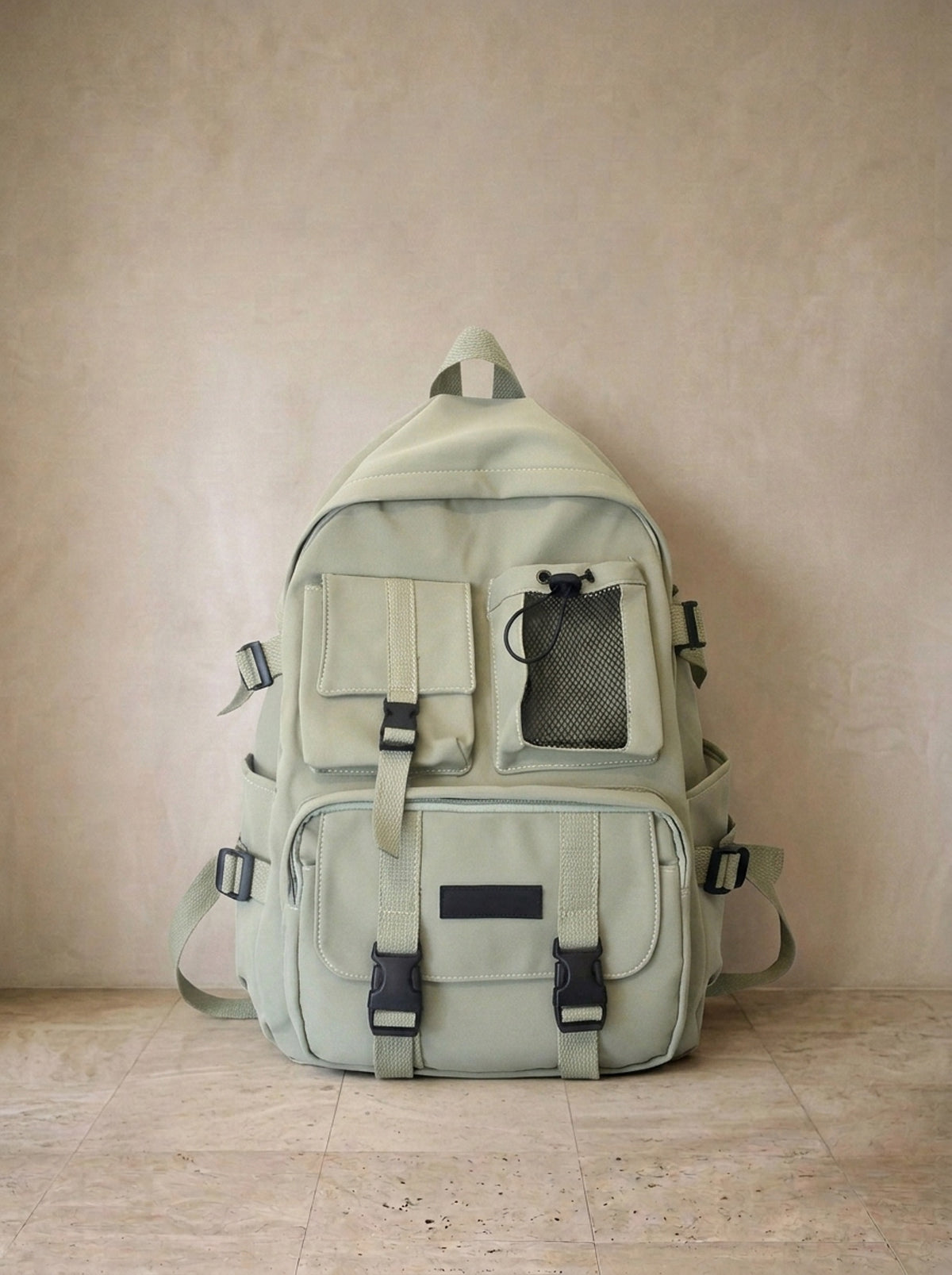 Verde | Mochila de nylon impermeável Locarno verde – mochila sozinha, foto de produto