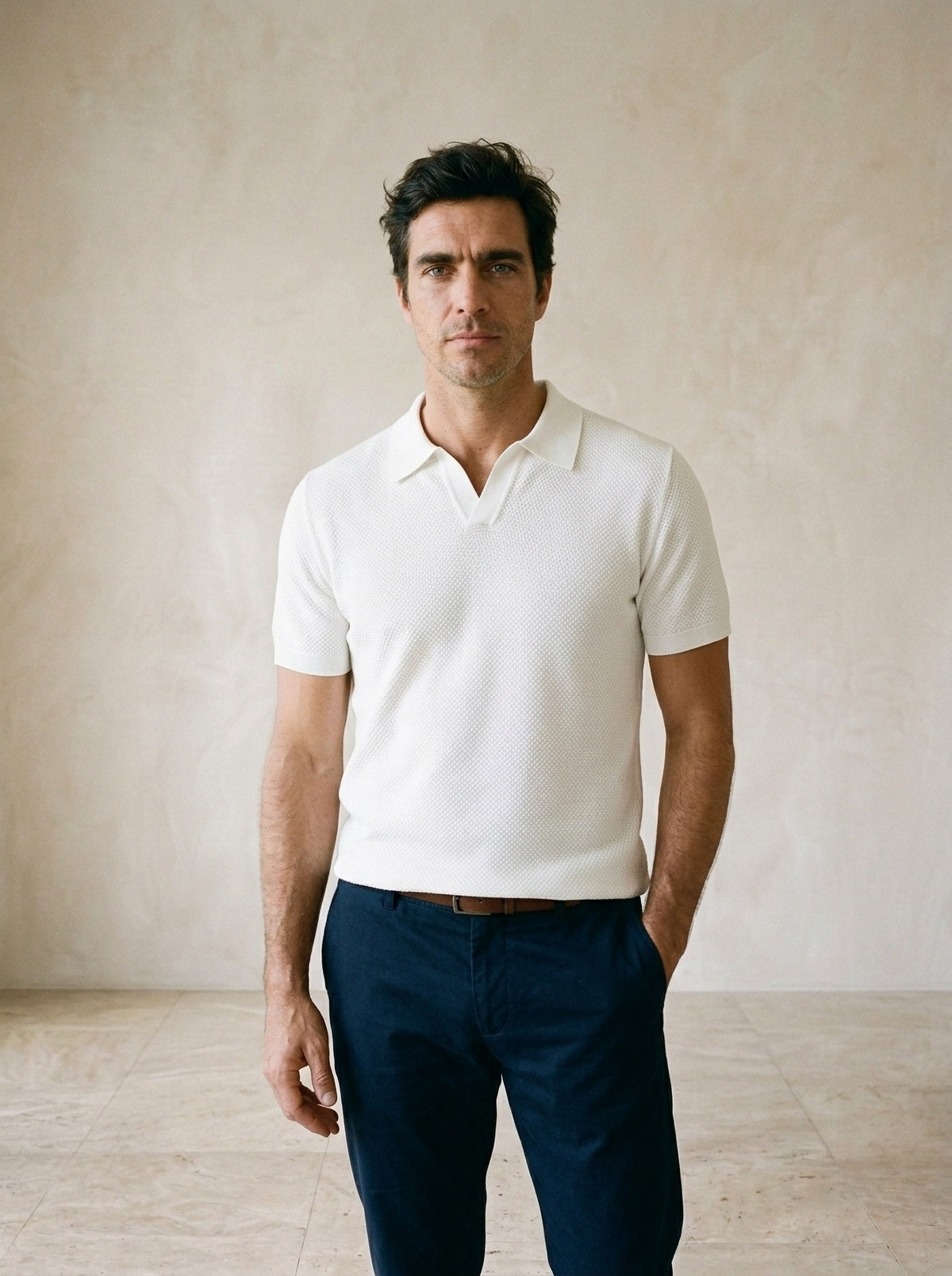 Branco | Camisa polo de tricot slim Londres branco – vista de frente, recorte próximo