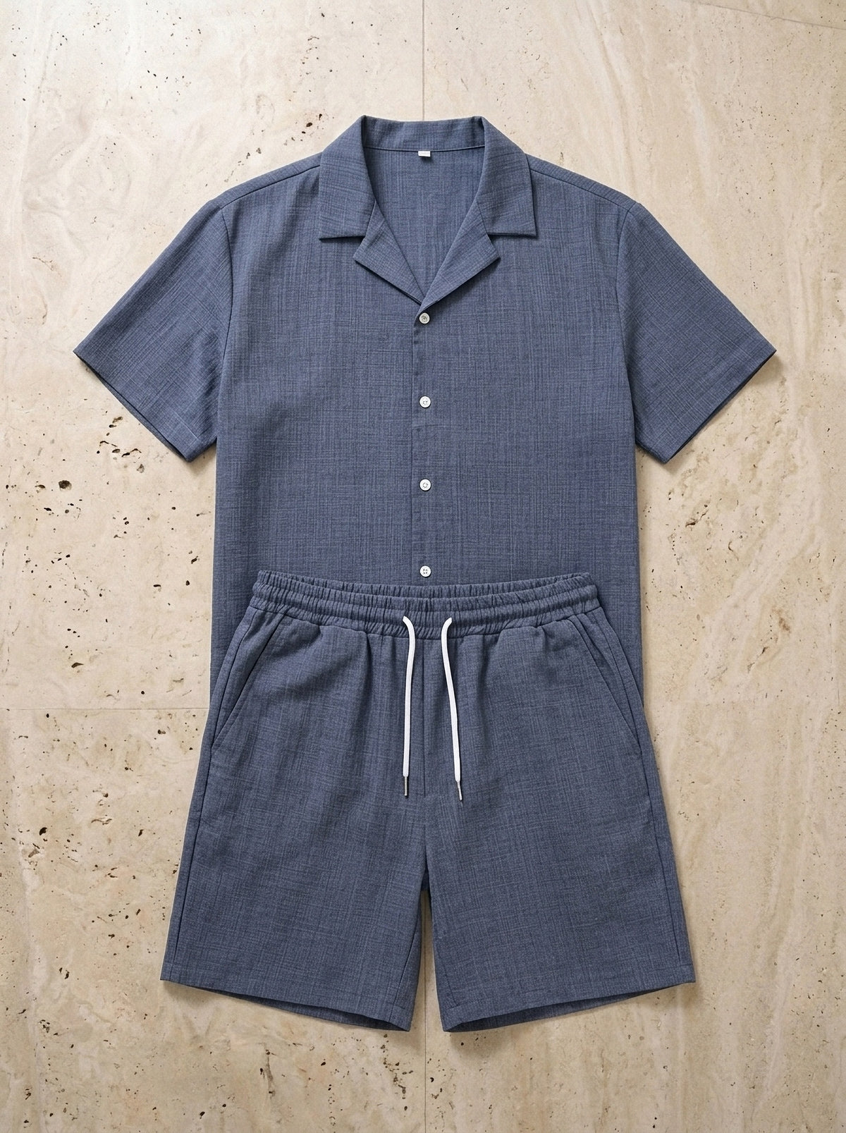 Azul | Conjunto camisa gola cubana texturizada e short Mahón azul – peça sozinha vista de cima