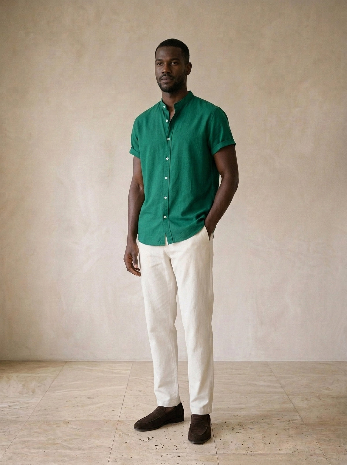 Verde | Camisa social slim Malmö verde – vista três quartos