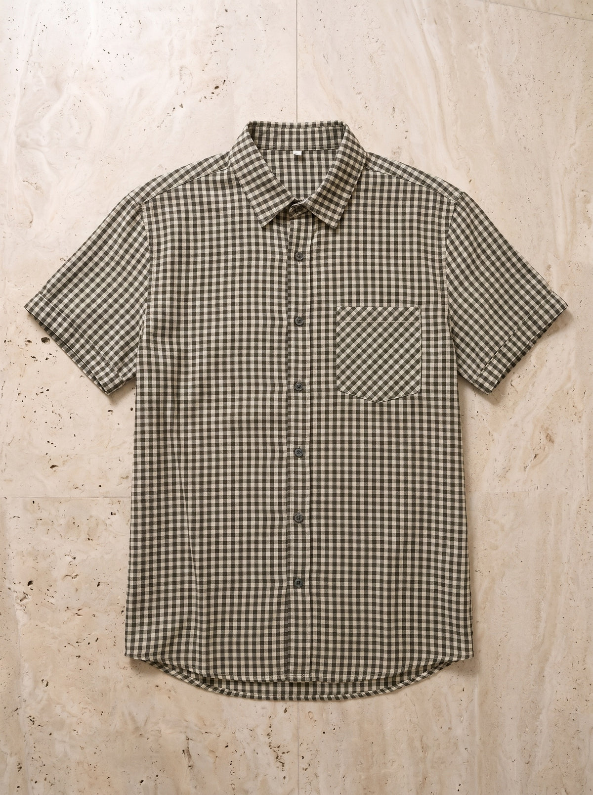 Camisa xadrez miúdo manga curta Mantova – peça sozinha vista de cima