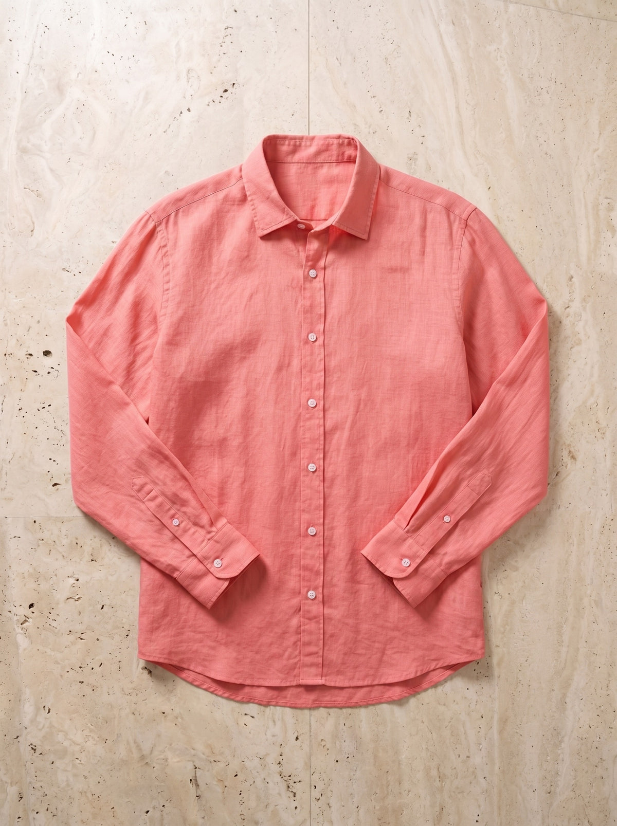 Salmão | Camisa social de linho slim Marselha salmão – peça sozinha vista de cima